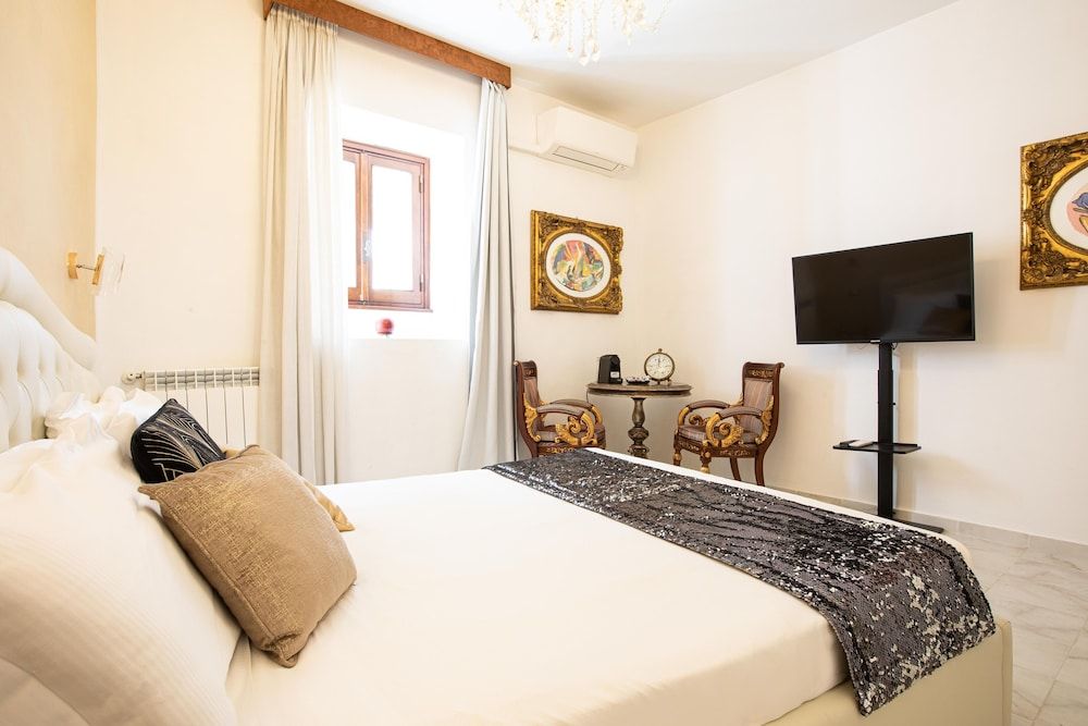 undefined Il Monastero Collection 4