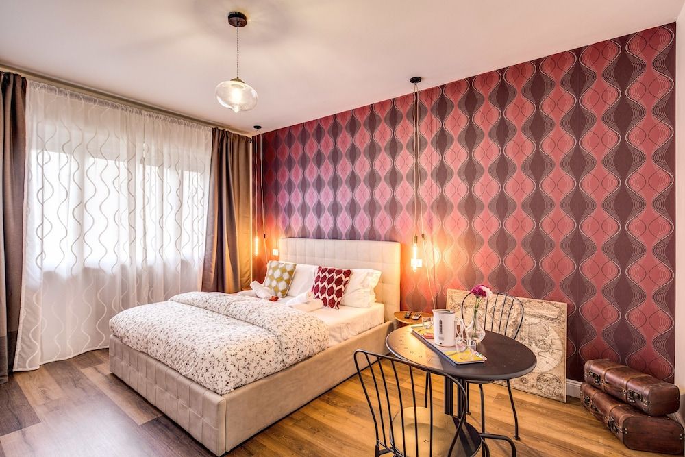 AwesHome - Vintage Rooms Comfort Triple Room 11