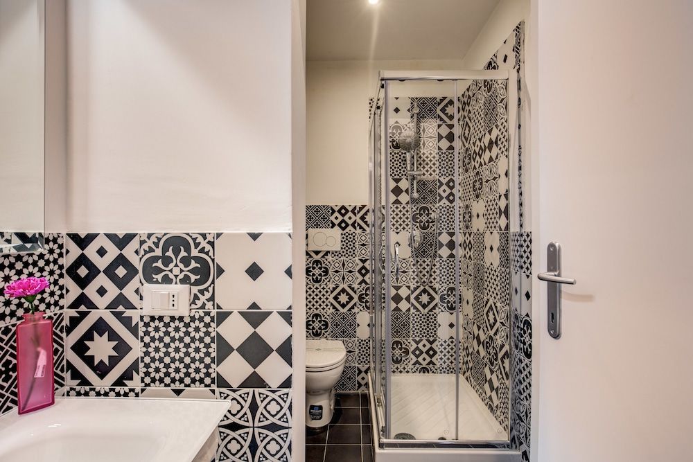 AwesHome - Vintage Rooms Comfort Triple Room 12