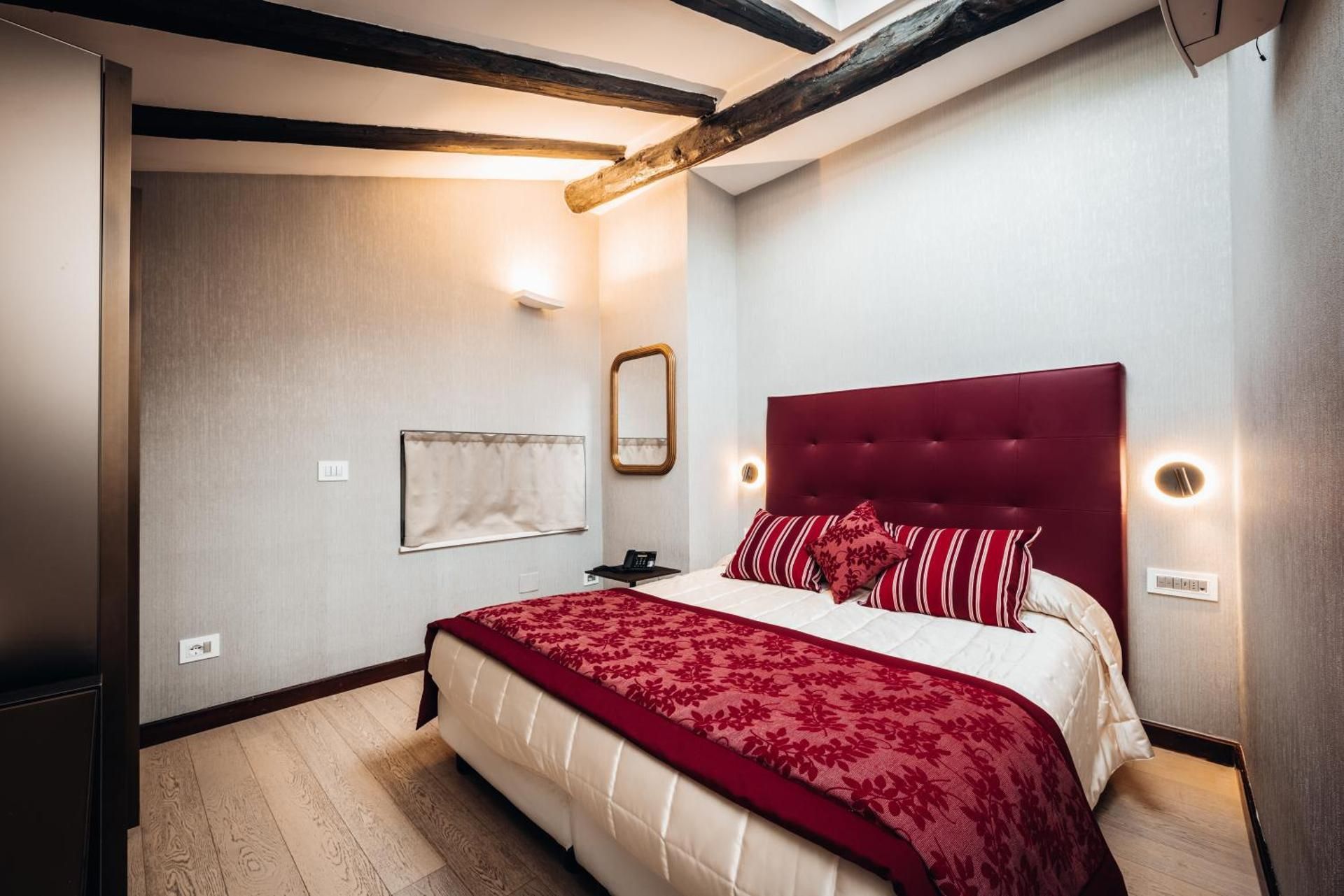 Small Single Room