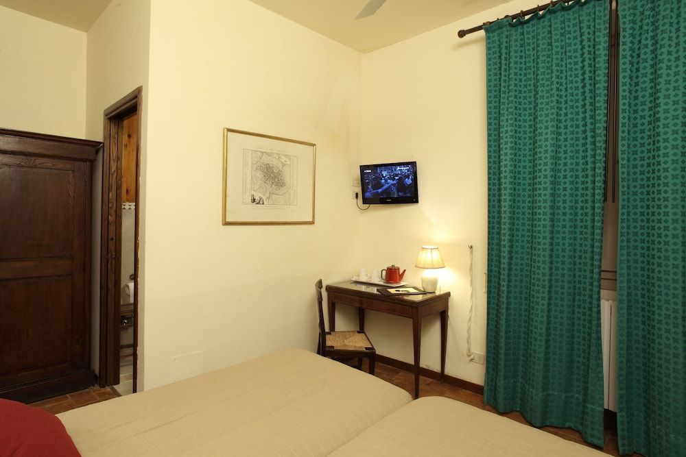 B&B Rovezzano Twin Room 6