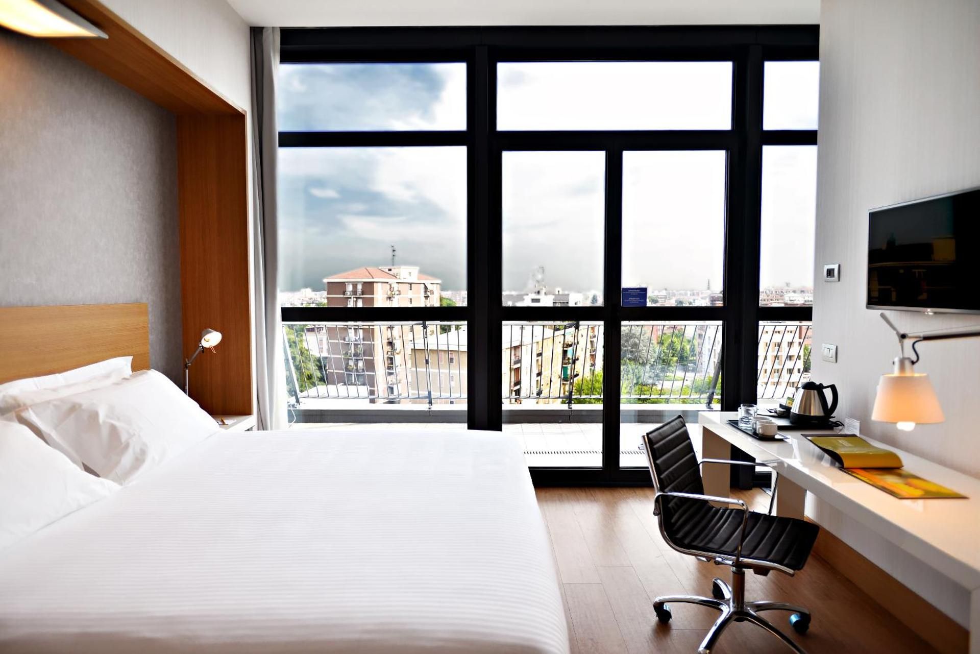 undefined Hilton Garden Inn Milan North 9