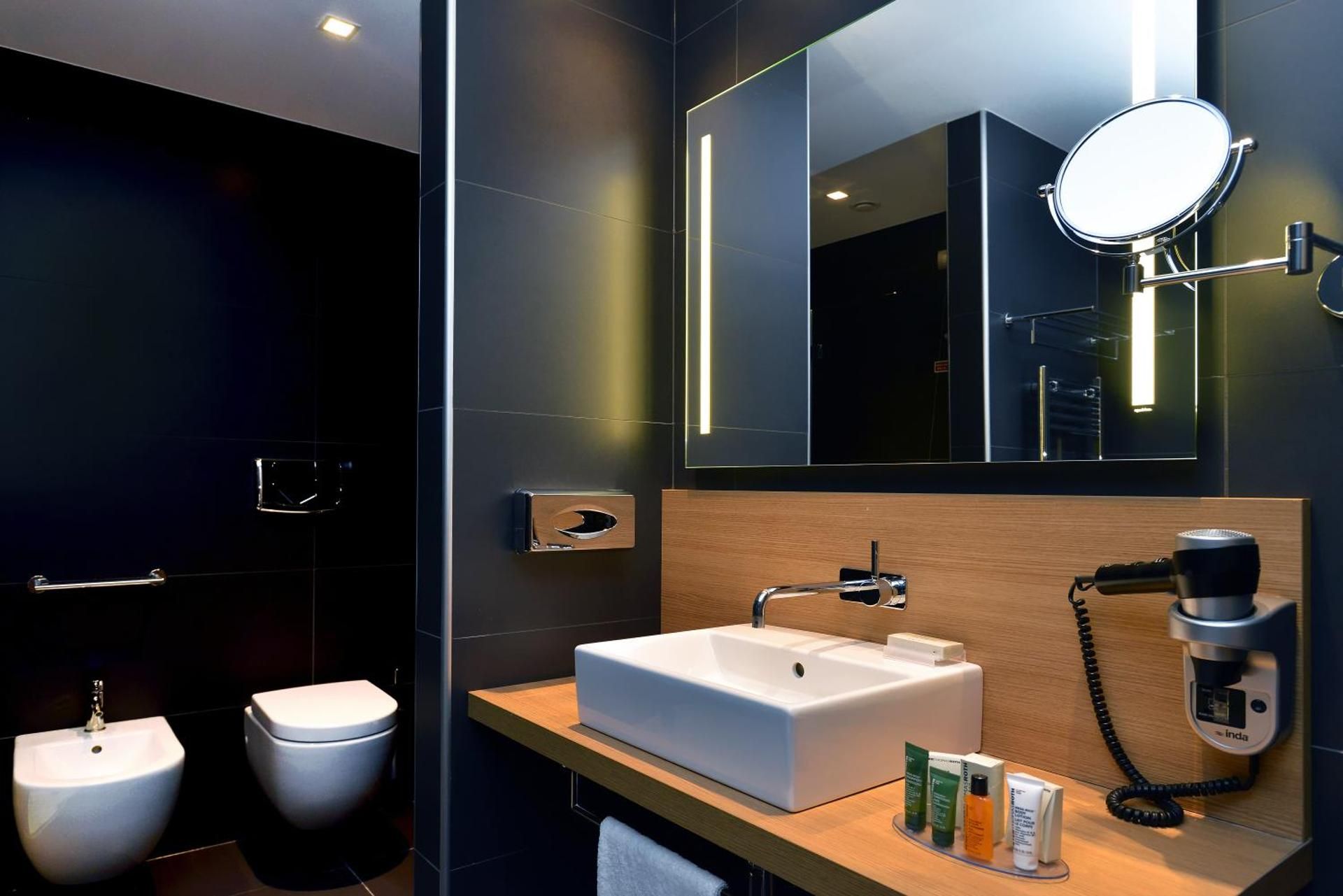 undefined Hilton Garden Inn Milan North 8