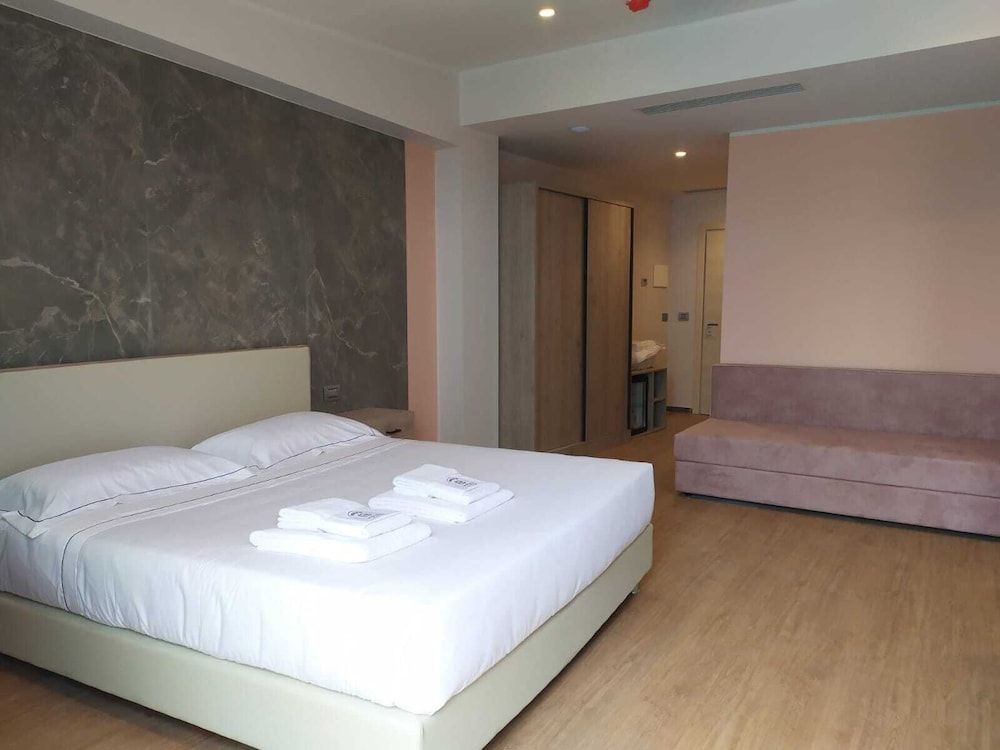 Hotel Byron Superior Double Room