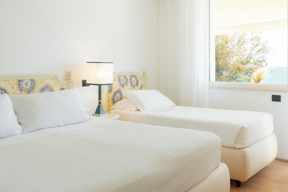 Hotel Florida Lerici Superior Triple Room, Multiple Beds, Sea View 5