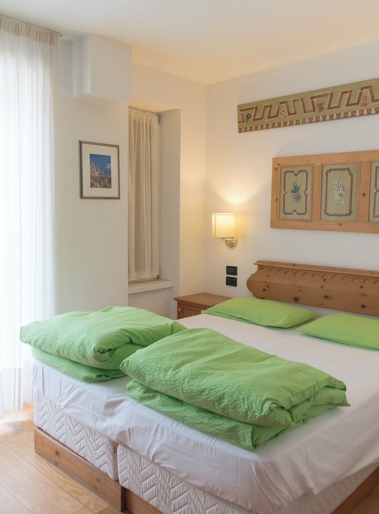 Laurino Superior Triple Room, 1 Bedroom 2