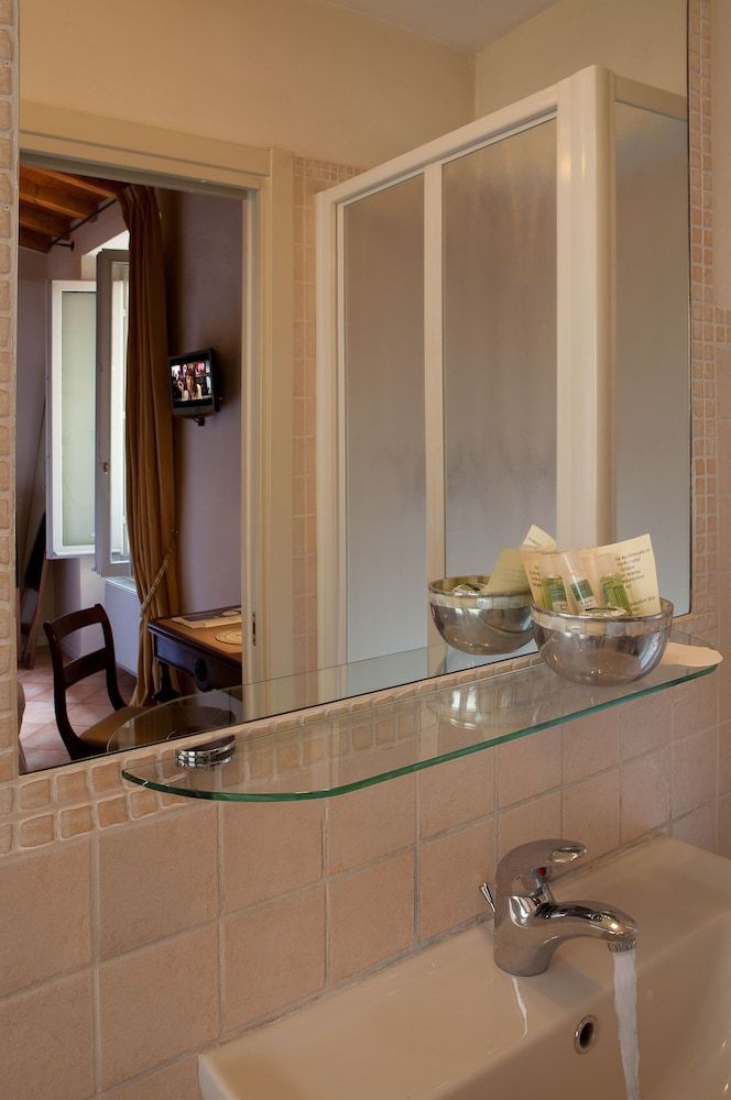 Albergo Orologio Classic Triple Room 2