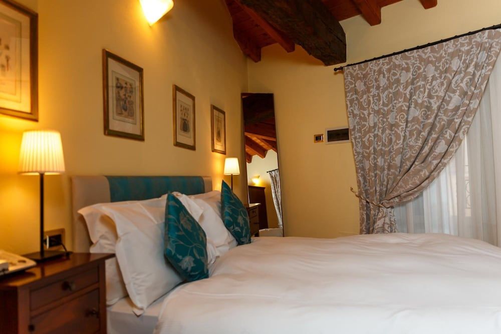 Albergo Orologio Standard Double Room 9