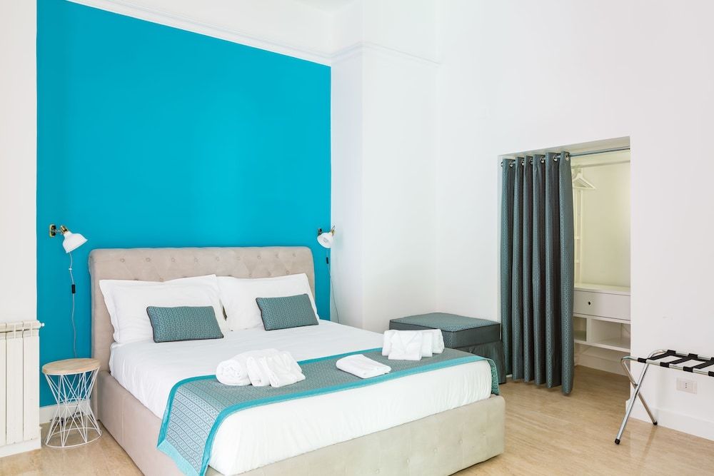 undefined Trevi Fountain Guesthouse 8