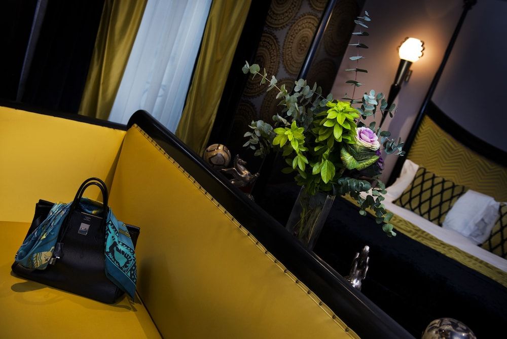 HT6 Boutique Hotel Suite, City View 15