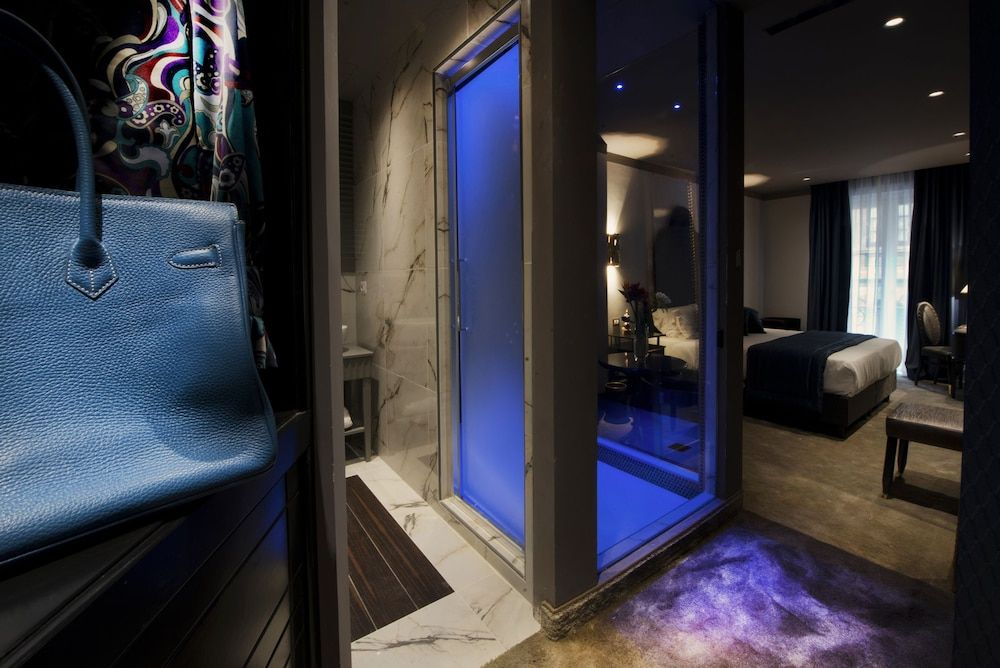 HT6 Boutique Hotel Deluxe Double or Twin Room 14