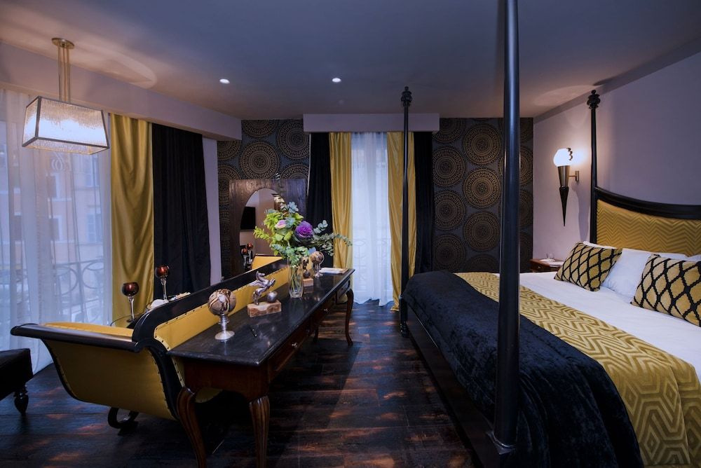 HT6 Boutique Hotel Suite, City View 2