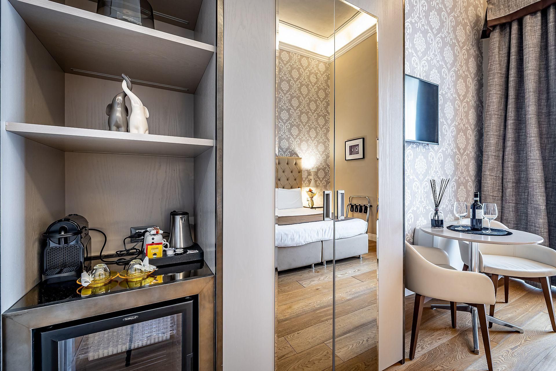 Superior King Room