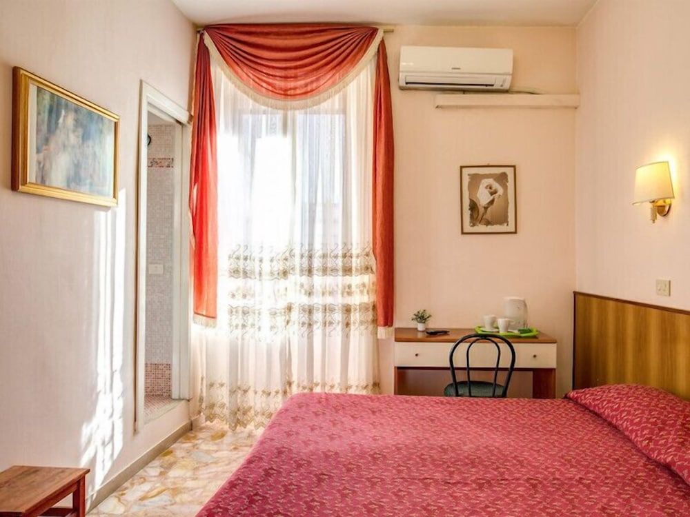 B&B Giovy Rome Double or Twin Room 18