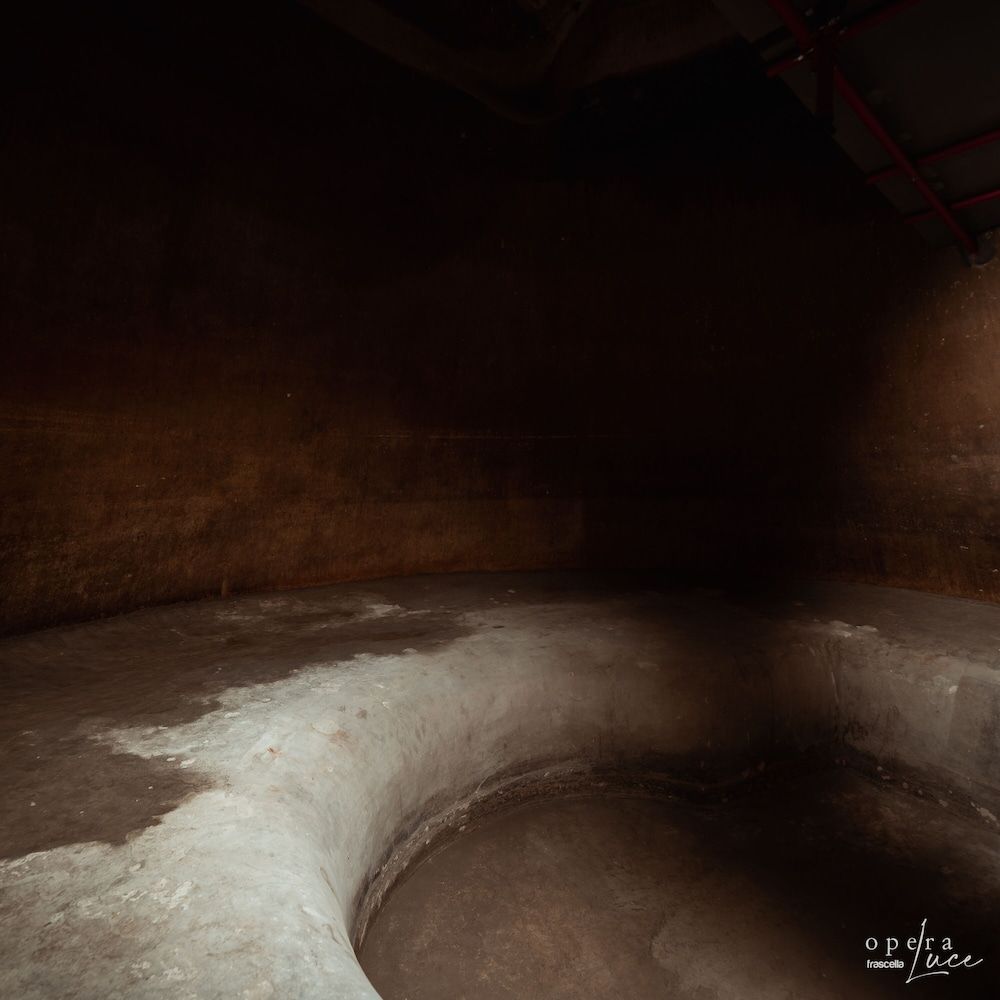 undefined Piano Piano - Rooms 9