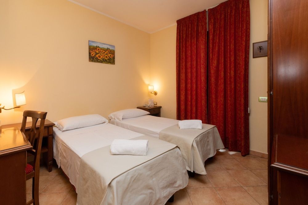 Casa Betania Basic Double Room 6