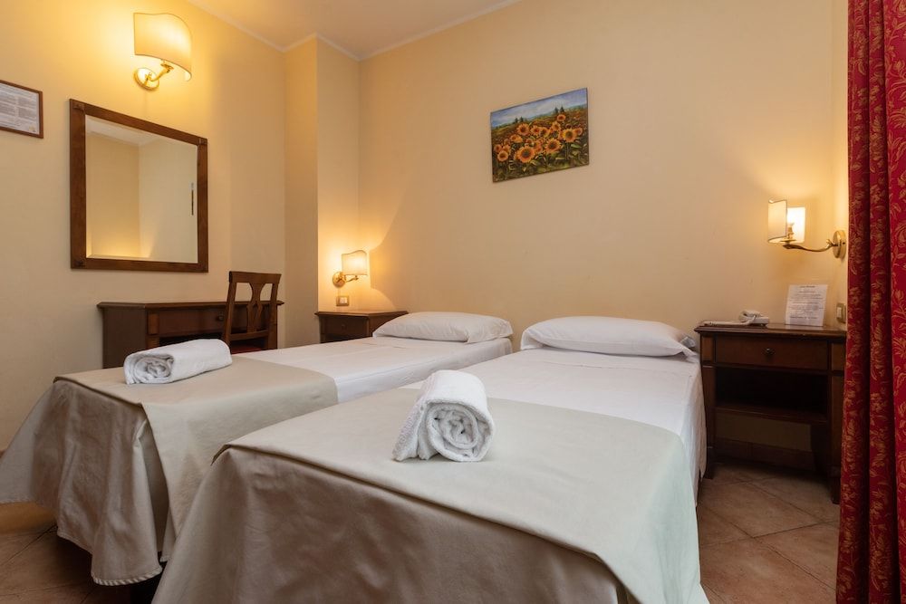 Casa Betania Basic Double Room 4