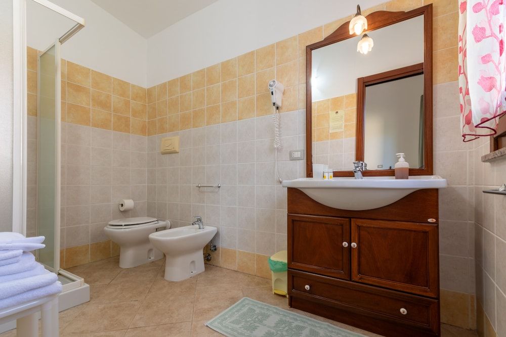 Bonsai B&B Alghero Superior Double Room 4