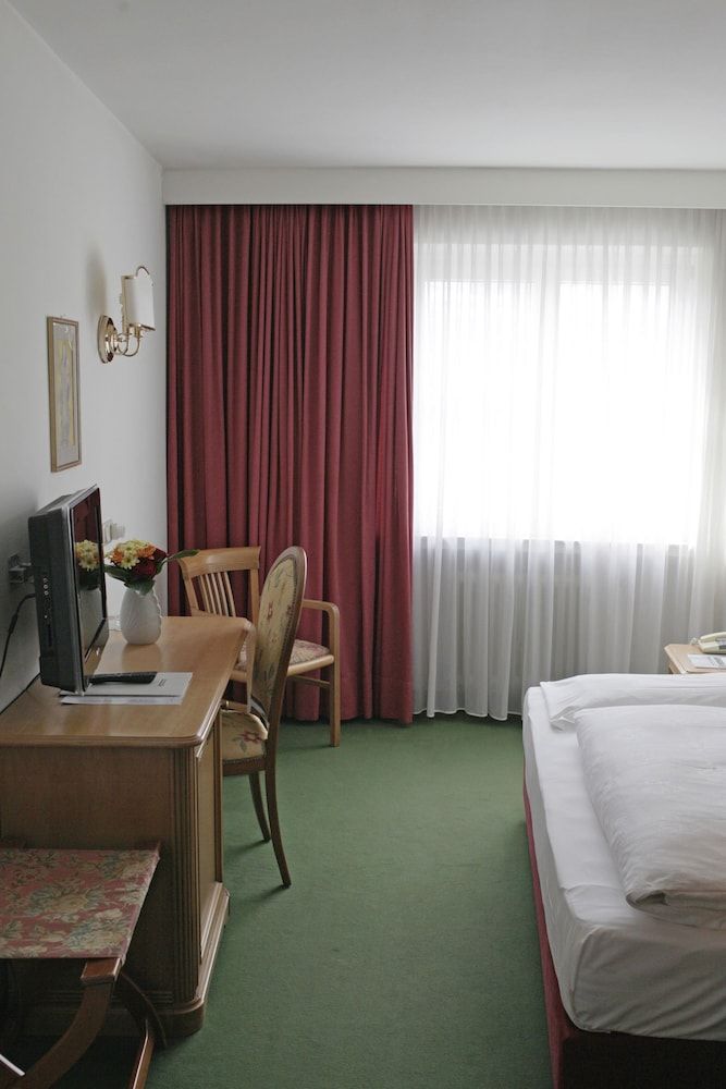 GrünerBaum Hotels Standard Single Room 2