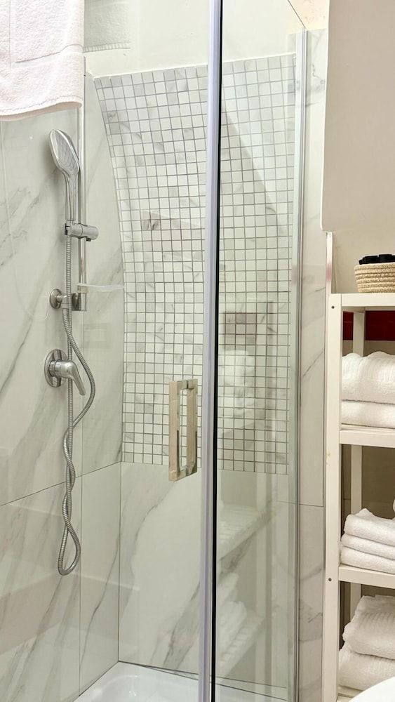 Chiaia Suites Family Suite 3