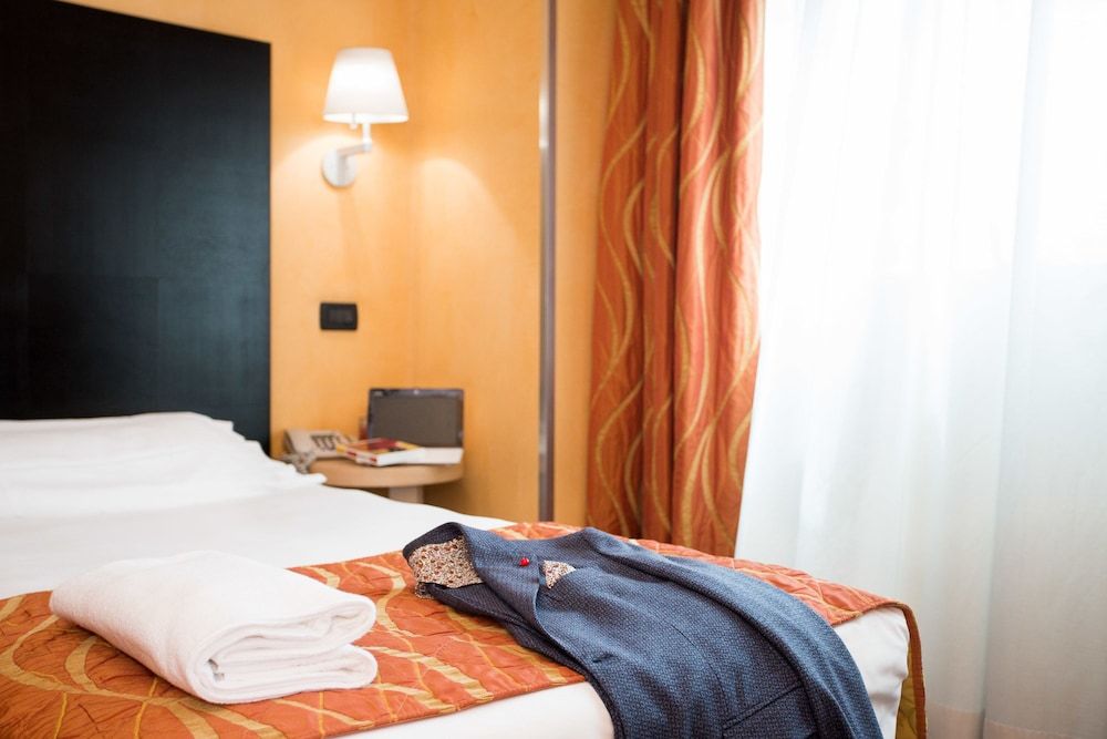 Hotel Majorana Single Room 3