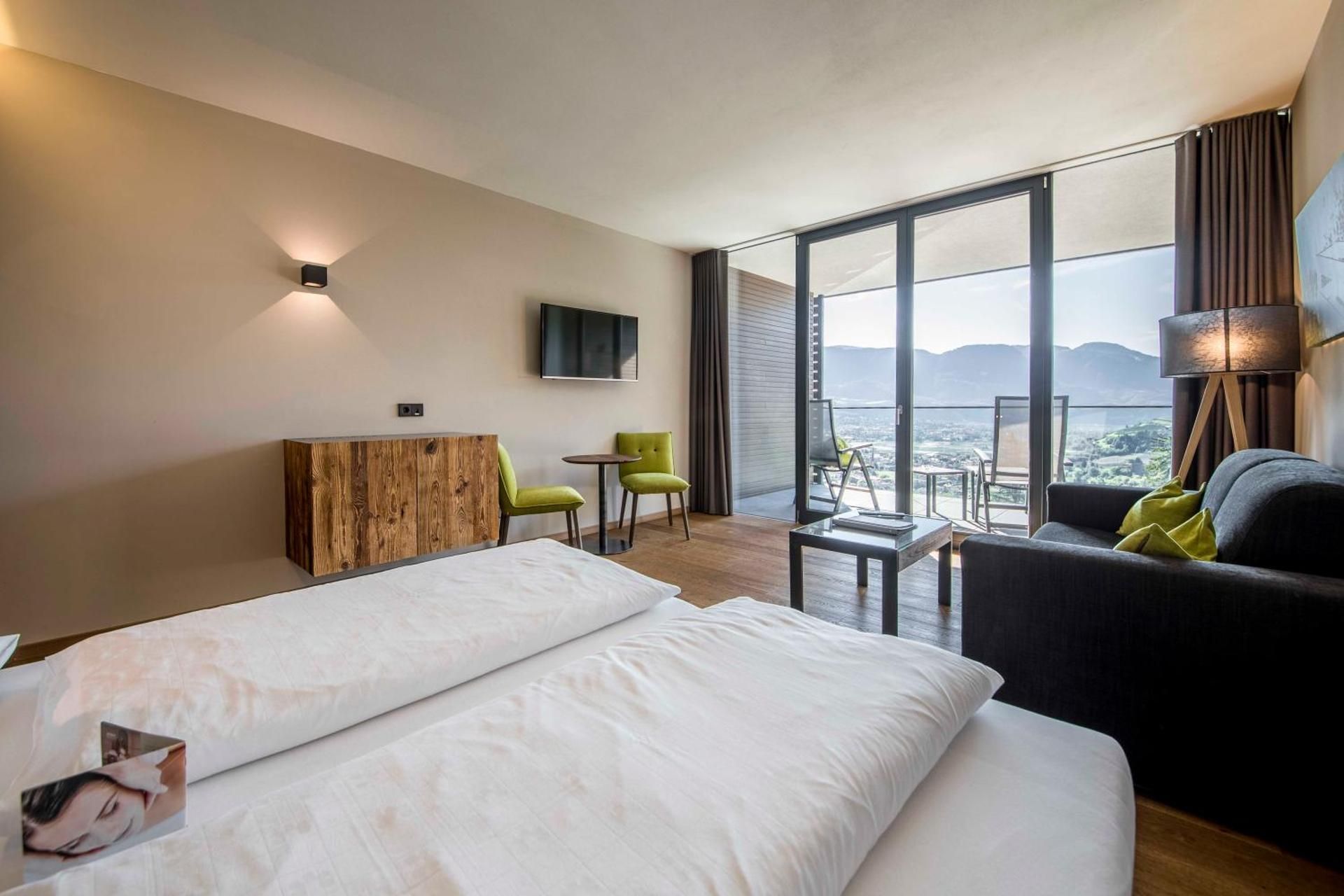Junior Suite with Balcony