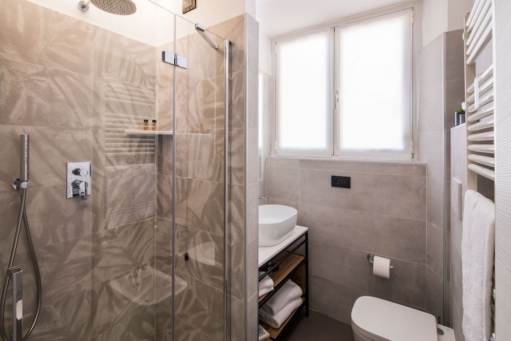 Hotel Vesuvio Superior Double or Twin Room, Balcony, Partial Sea View 9