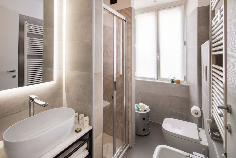 Hotel Vesuvio Superior Double or Twin Room, Balcony, Partial Sea View 8