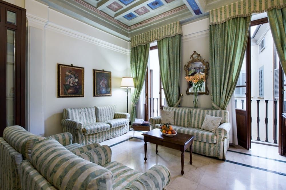 Check-in Check-out Kiosk