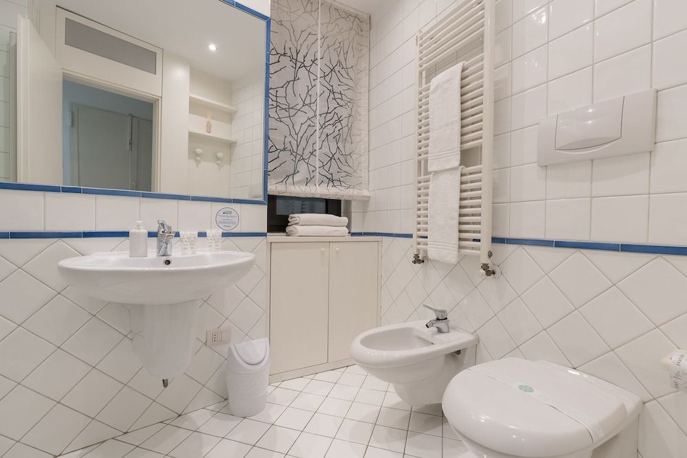 Firenze Rentals Exclusive Apartment 1 7