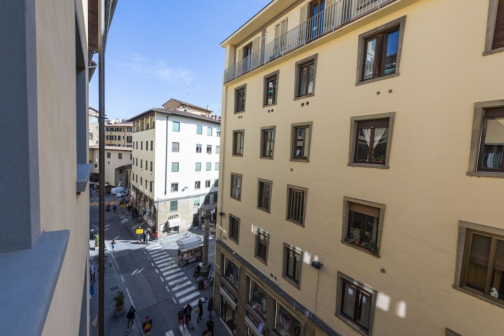 undefined Firenze Rentals 8