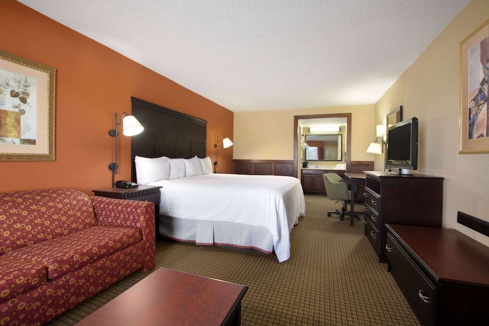 Deluxe Room, 1 King Bed, Non Smoking