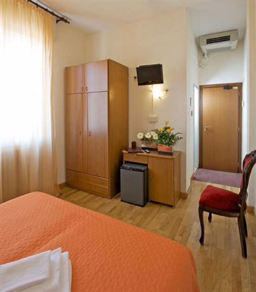 Roma Double or Twin Room 7