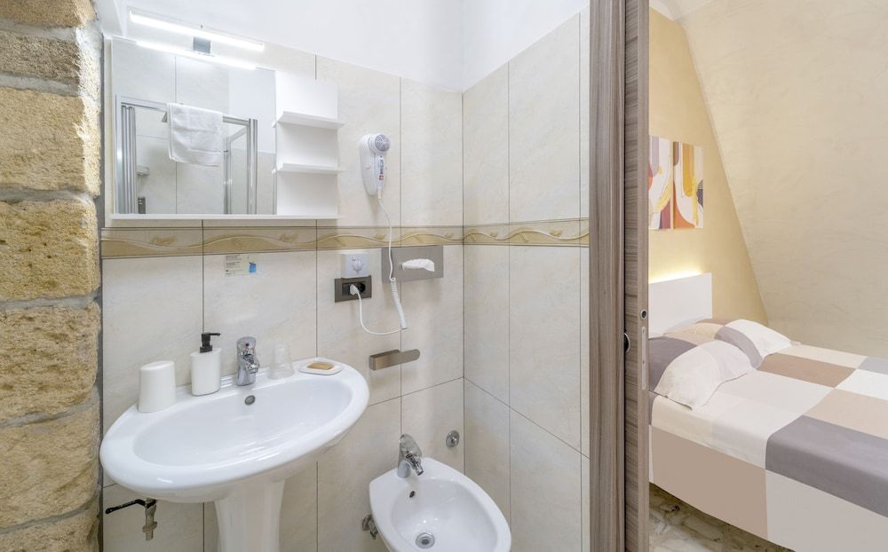 B&B Eraclio Family Room, 1 Bedroom, City View 13