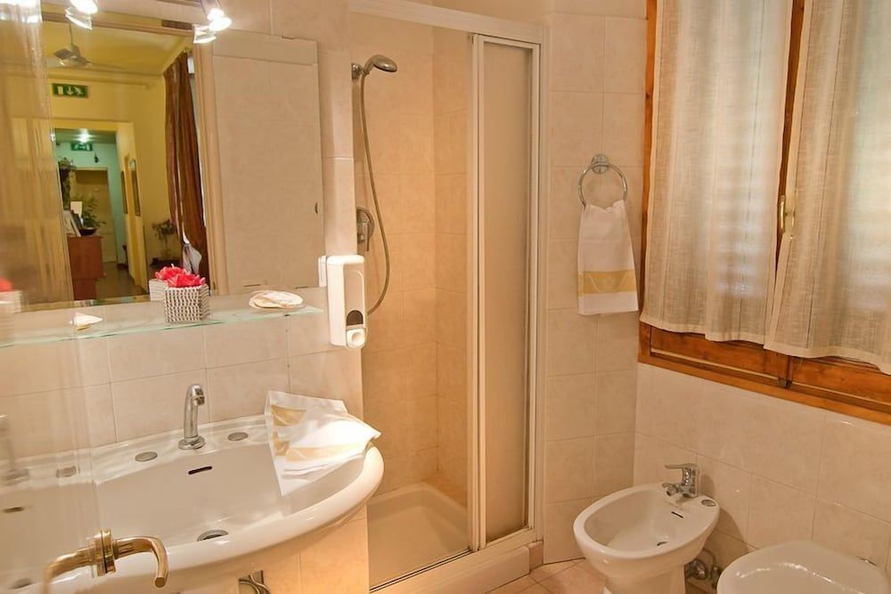 Florence Room Triple Room 4