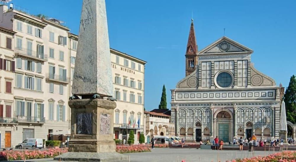 undefined Florence Room 5