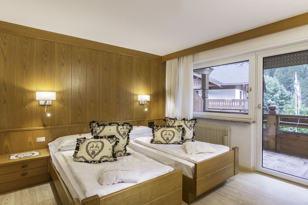 Double or Twin Room, Balcony