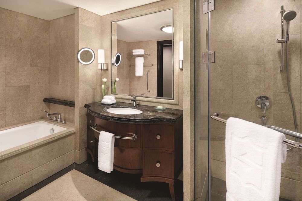 undefined Shangri-La Jakarta 8