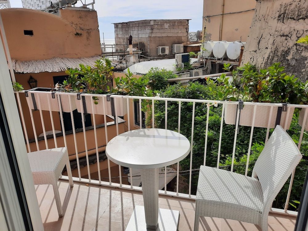 Villa La Tartana Standard Quadruple Room
