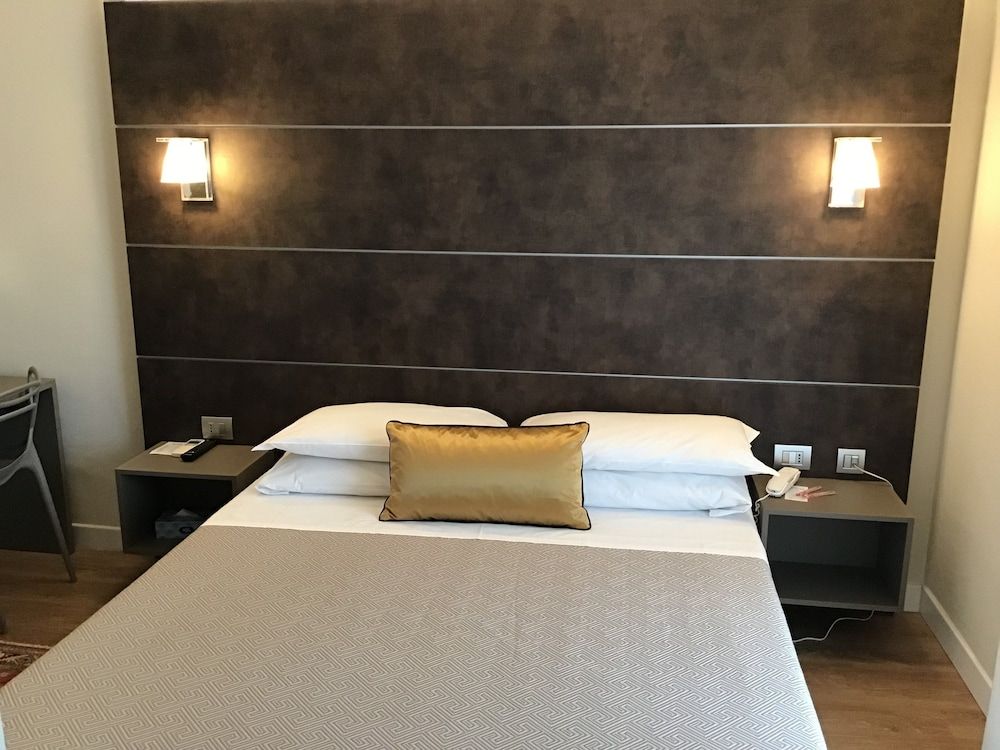 Hotel La Nuova Rotaia Double Room Single Use
