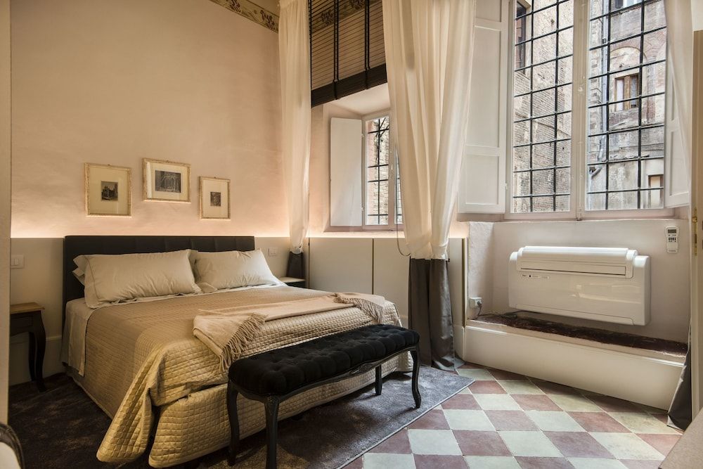 La Terrazza Sul Campo Rooming House Double Room, Courtyard View 7