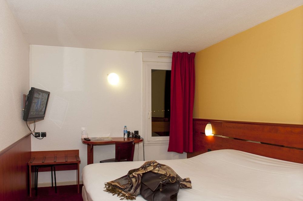 Brit Hotel Agen - L'Aquitaine Comfort Room, Connecting Rooms 2