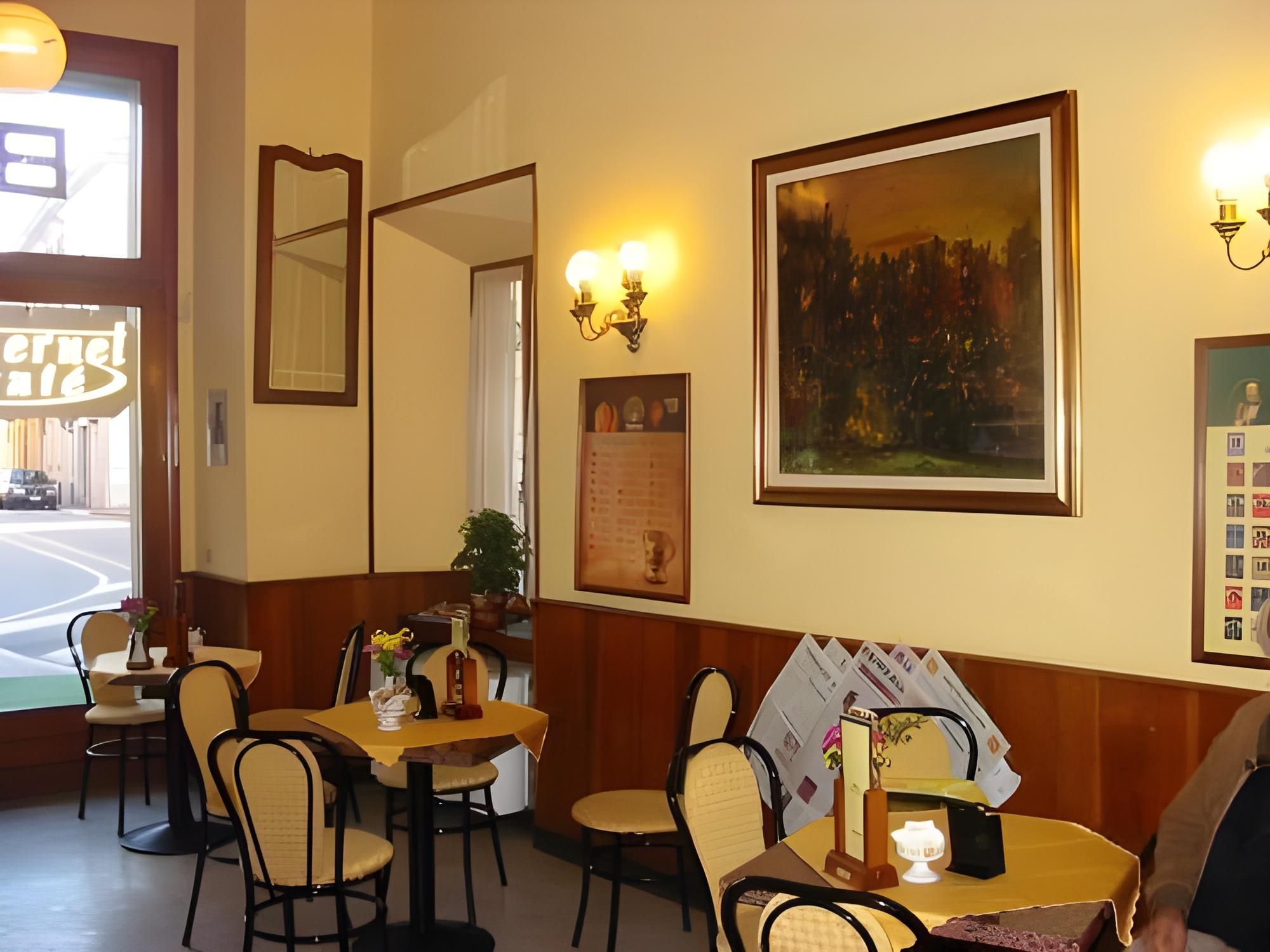 undefined Hotel Spagna 8