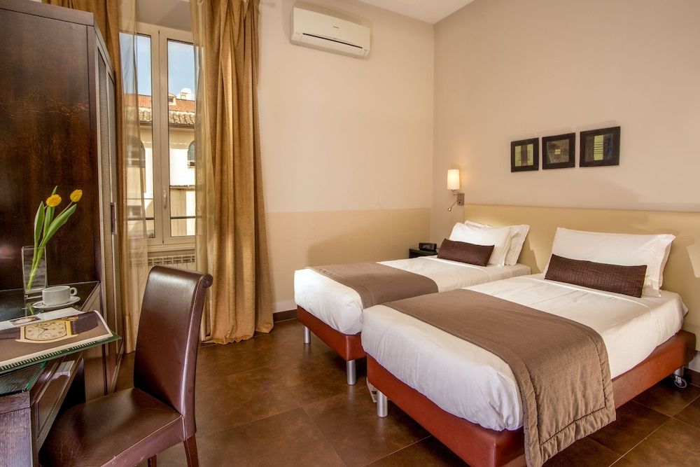 undefined Basilio 55 Rome 5