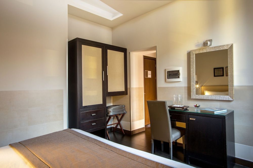 Basilio 55 Rome Double Room 5