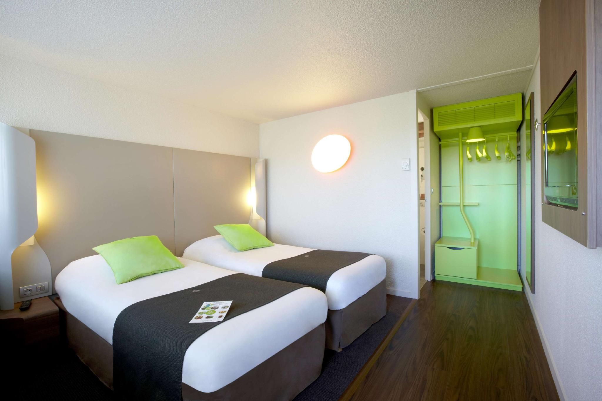 Twin Room Next Generation