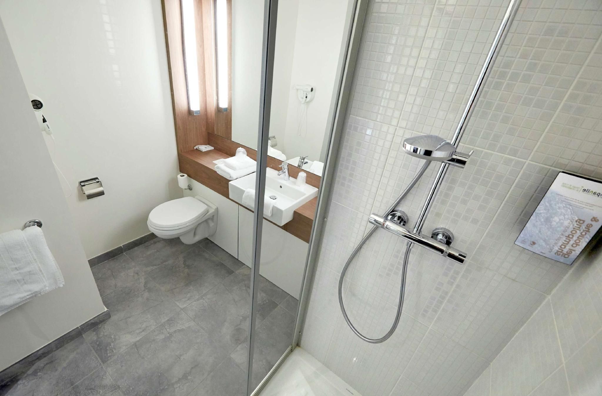 Double Room Next Generation