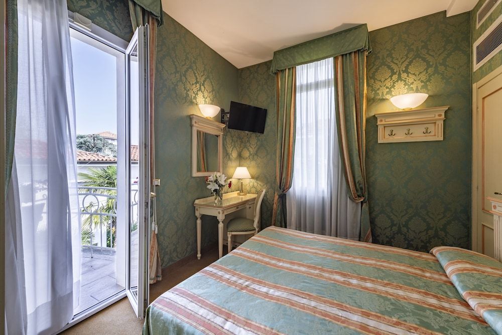 Hotel Villa Delle Palme Standard Double Room 2