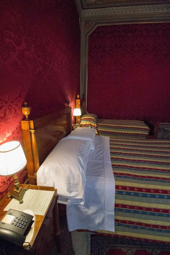 undefined Hotel Palazzo Abadessa 4
