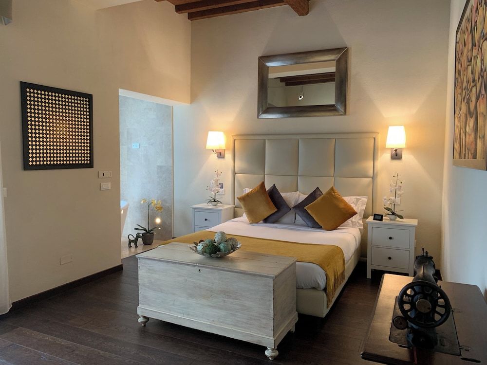 undefined Florence Art Apartments 4